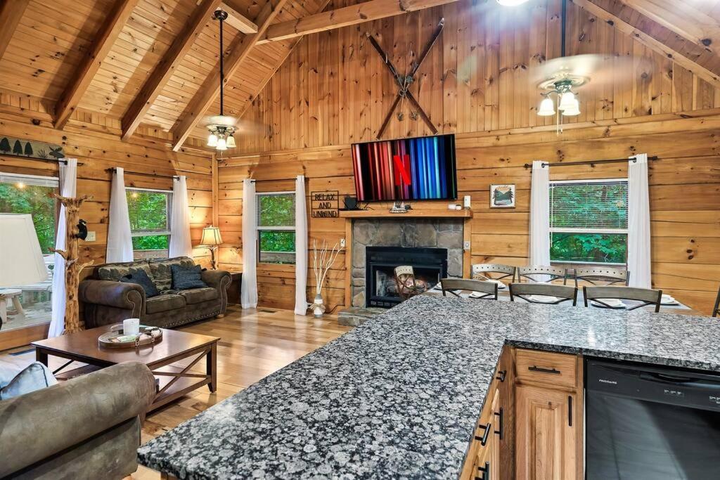 Willa Lazy Fox Retreat Sevierville Zewnętrze zdjęcie