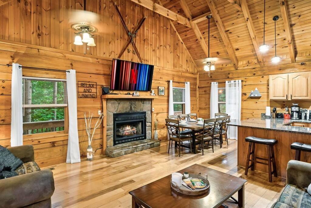 Willa Lazy Fox Retreat Sevierville Zewnętrze zdjęcie