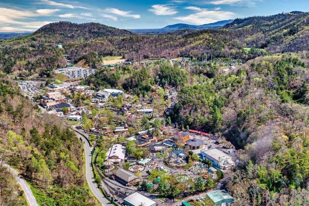 Willa Lazy Fox Retreat Sevierville Zewnętrze zdjęcie
